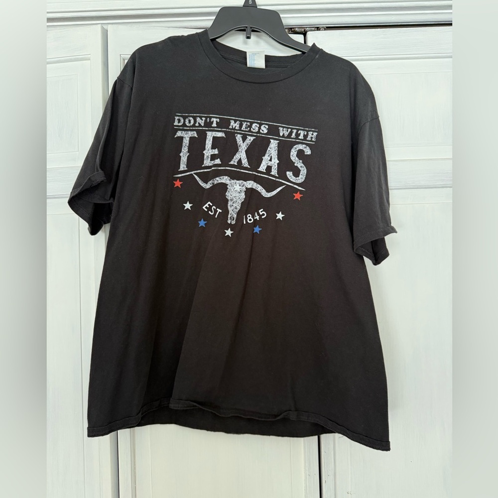 Black Texas Graphic T-Shirt